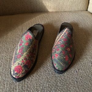 Fifi Venezia handmade mules
